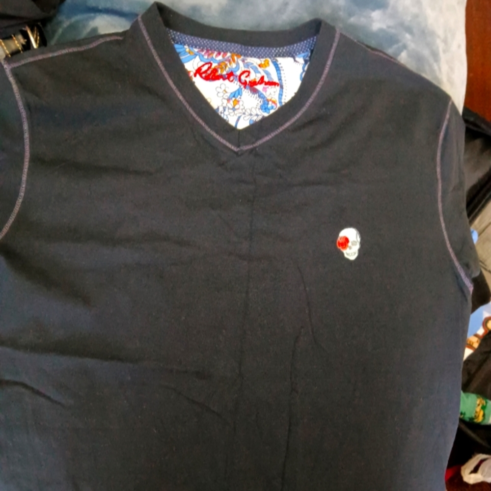 Men's Robert Graham shirt